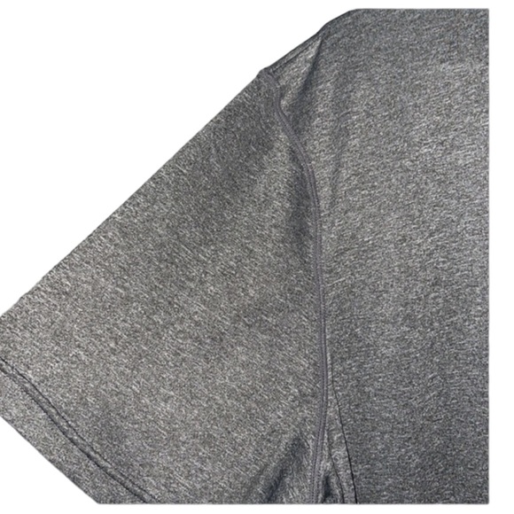 Champion Men’s Grey short sleeve shirt size large - Picture 4 of 8